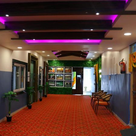 Hotel Sahasra Dla Warangal Exteriör bild